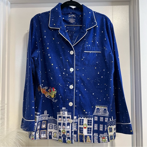 Nick & Nora Christmas Skyline Starry Night Christmas Village. Size Medium. - Picture 3 of 16